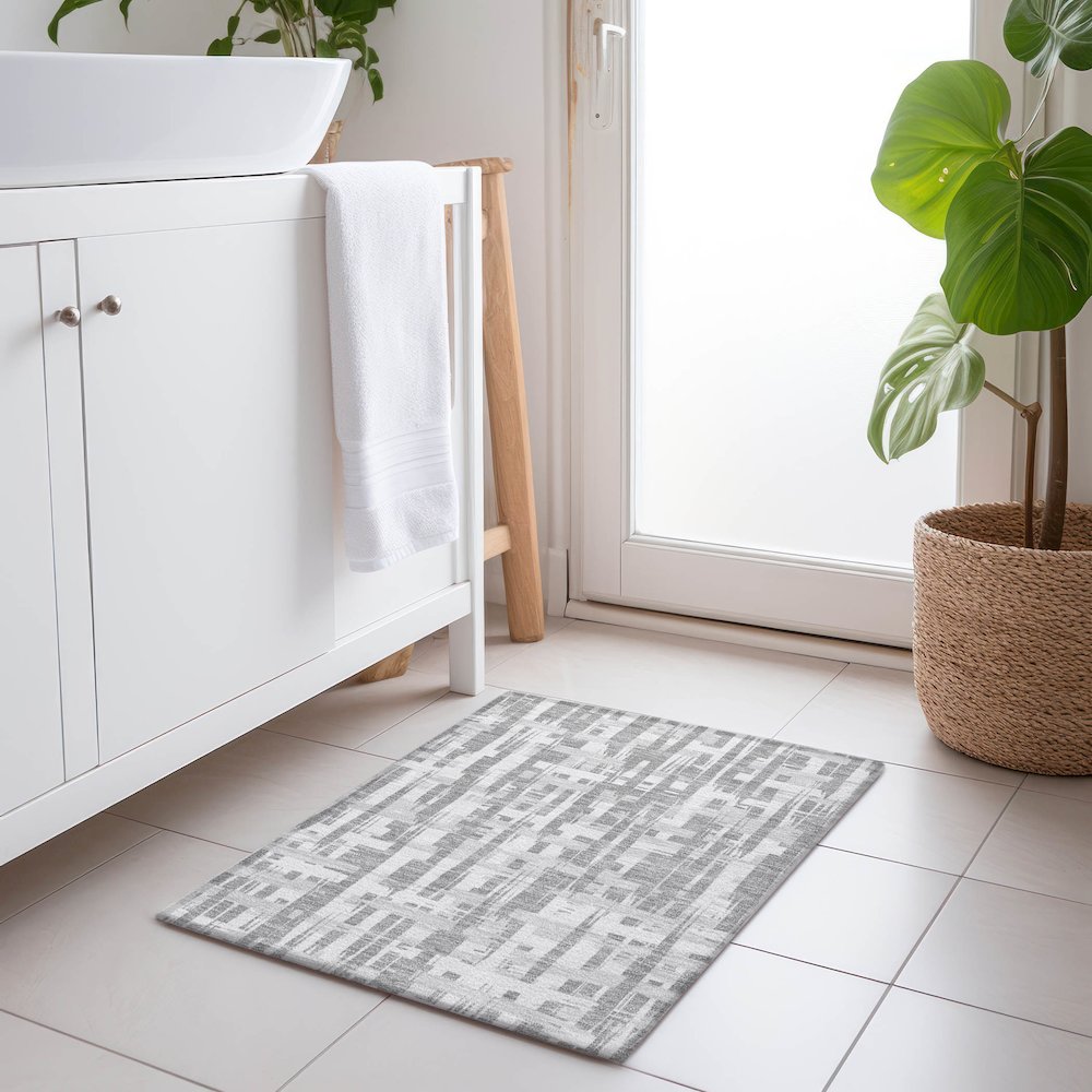 Machine Washable Indoor/Outdoor Chantille Gray 1'8" x 2'6" Rug. Picture 5
