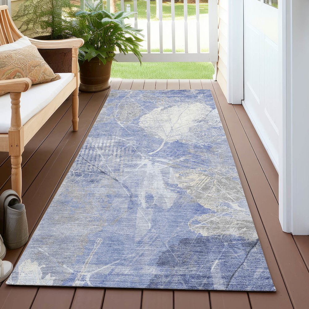 Machine Washable Indoor/Outdoor Chantille Denim 2'3" x 7'6" Runner Rug. Picture 6