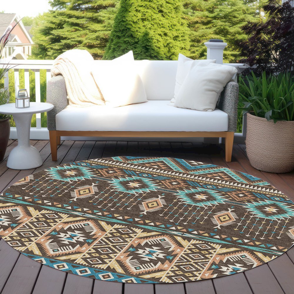 Machine Washable Indoor/Outdoor Chantille Brown 8' x 8' Round Rug. Picture 6