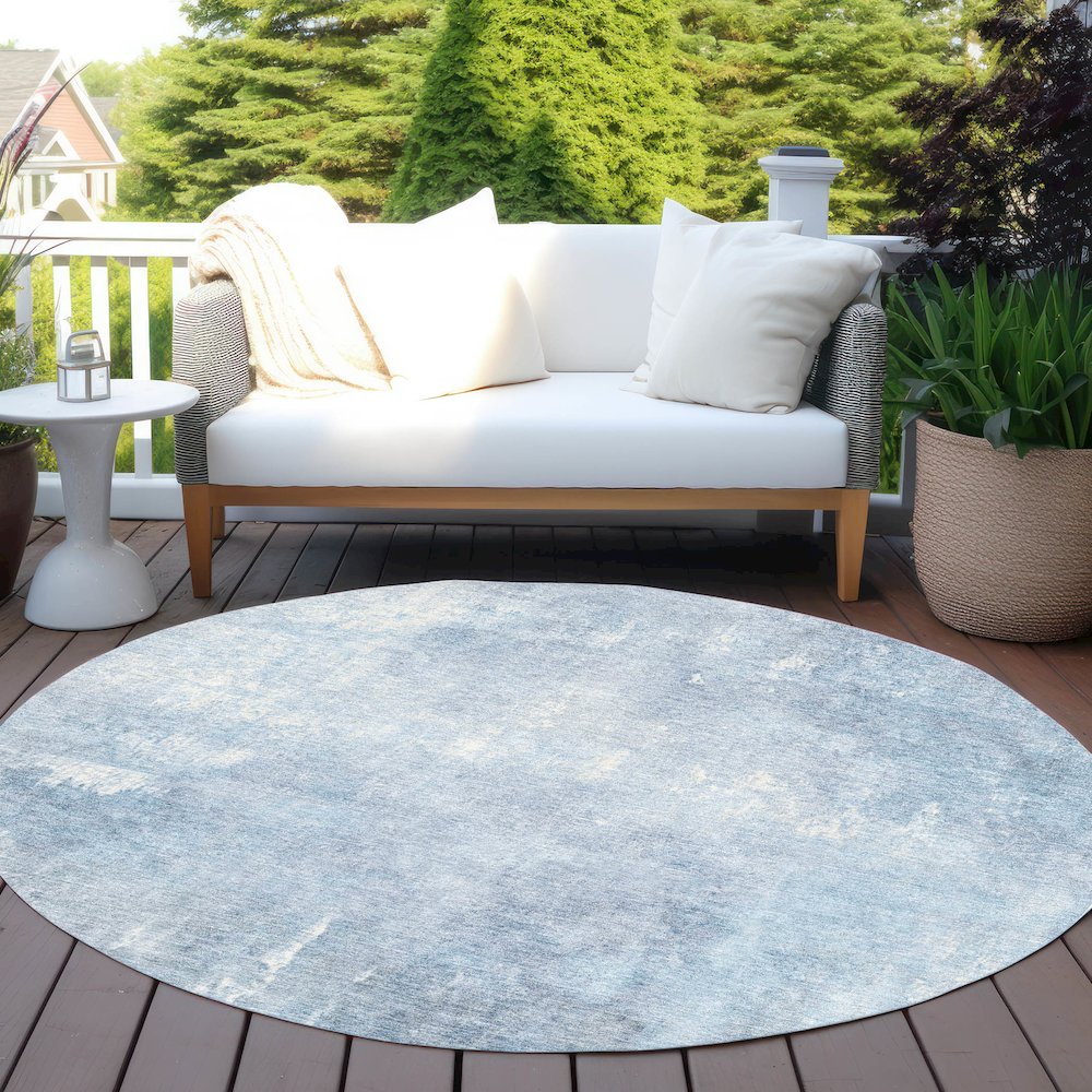 Machine Washable Indoor/Outdoor Chantille Sky 8' x 8' Round Rug. Picture 6