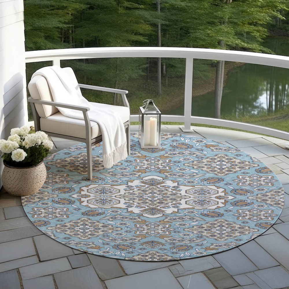 Machine Washable Indoor/Outdoor Chantille Sky 8' x 8' Round Rug. Picture 6