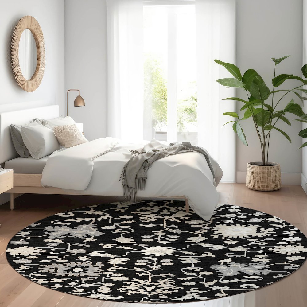 Machine Washable Indoor/Outdoor Chantille Black 8' x 8' Round Rug. Picture 5