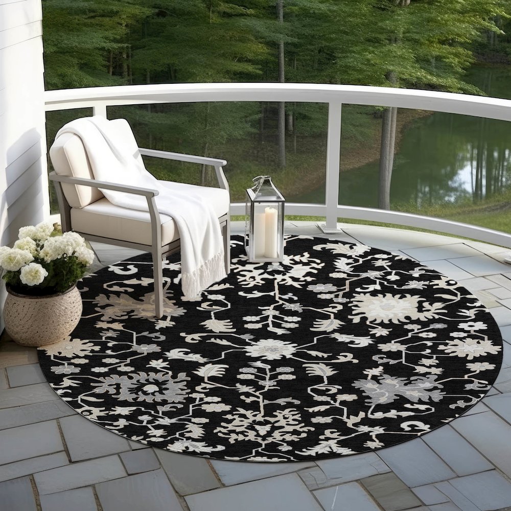 Machine Washable Indoor/Outdoor Chantille Black 8' x 8' Round Rug. Picture 6