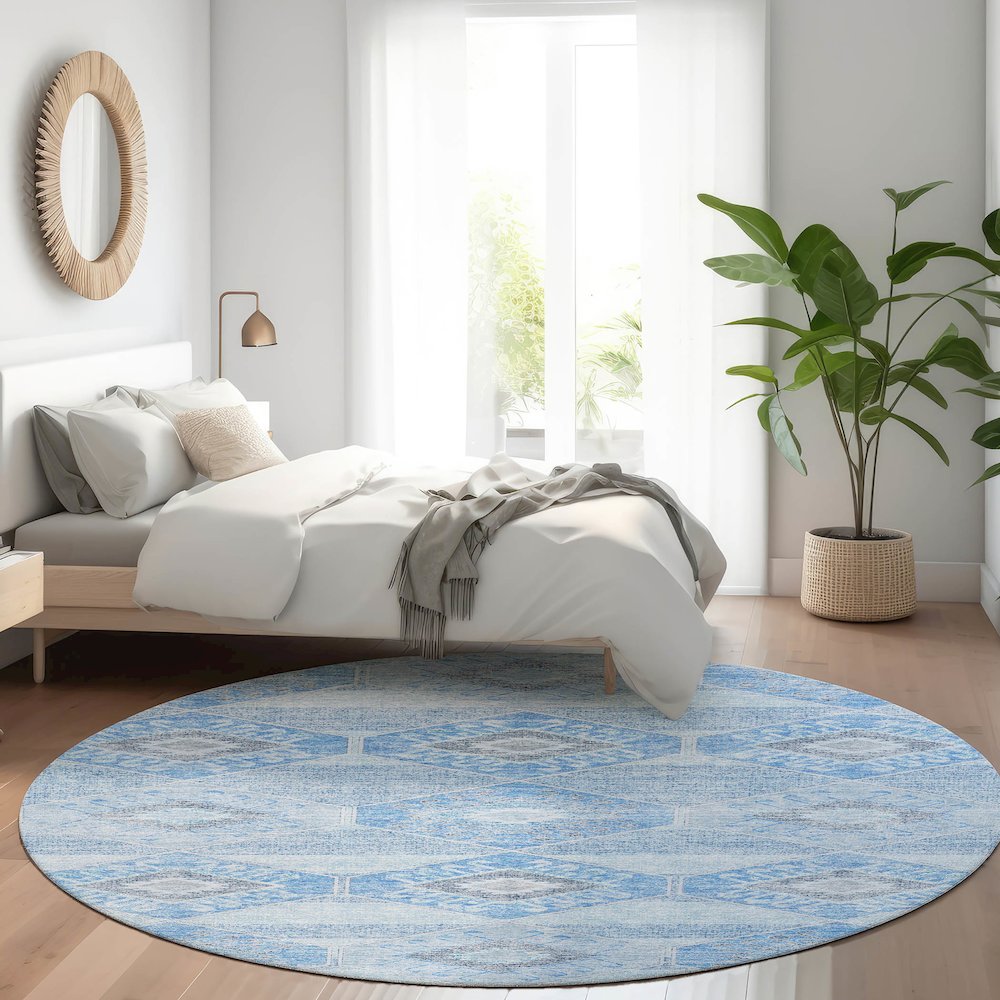 Machine Washable Indoor/Outdoor Chantille Blue 8' x 8' Round Rug. Picture 5