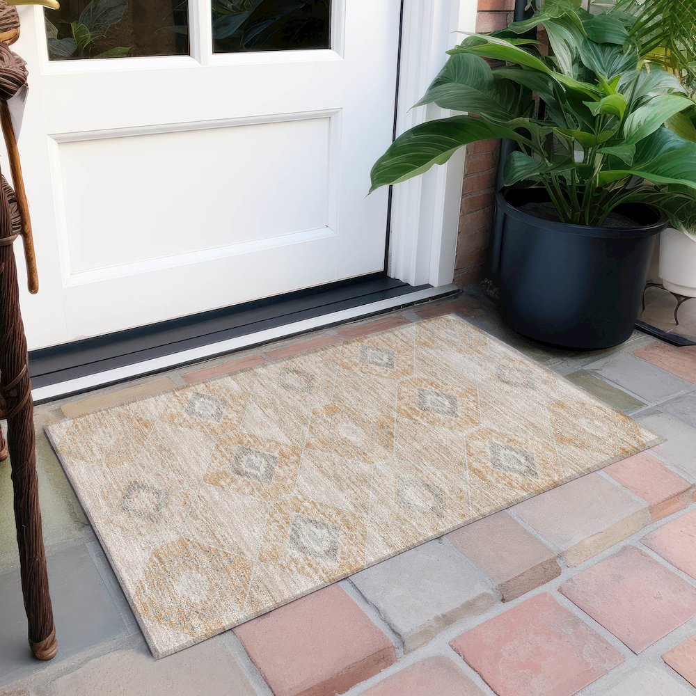 Machine Washable Indoor/Outdoor Chantille Copper 1'8" x 2'6" Rug. Picture 6