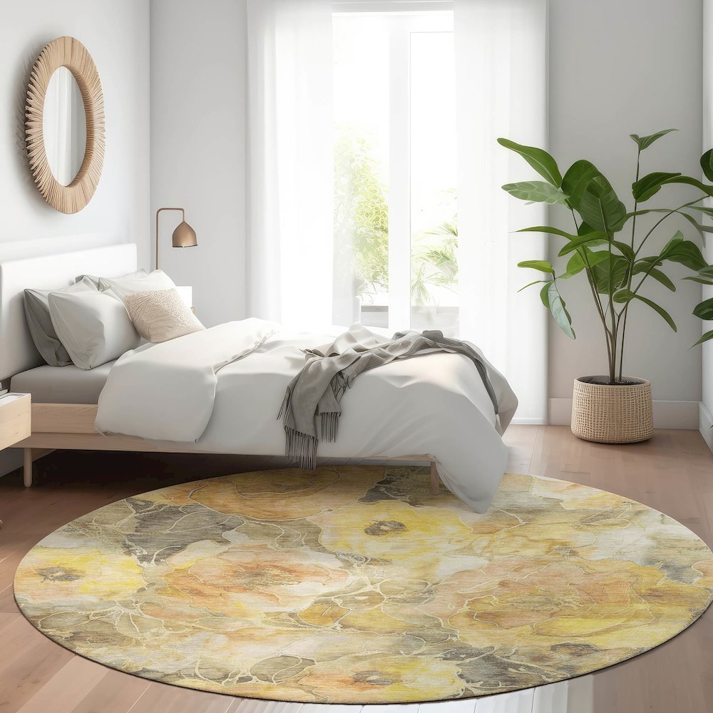 Machine Washable Indoor/Outdoor Chantille Gold 8' x 8' Round Rug. Picture 5