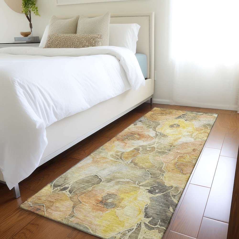 Machine Washable Indoor/Outdoor Chantille Gold 2'3" x 7'6" Runner Rug. Picture 5