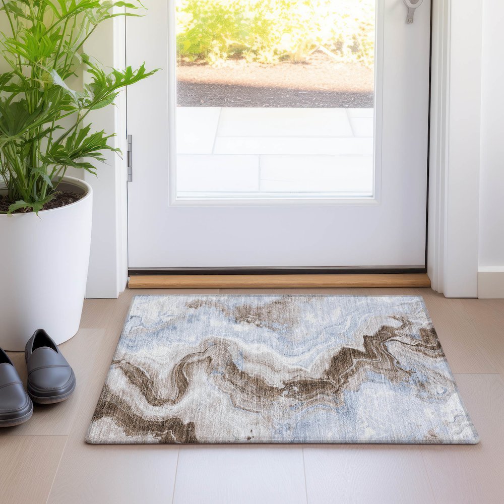 Machine Washable Indoor/Outdoor Chantille Taupe 1'8" x 2'6" Rug. Picture 5