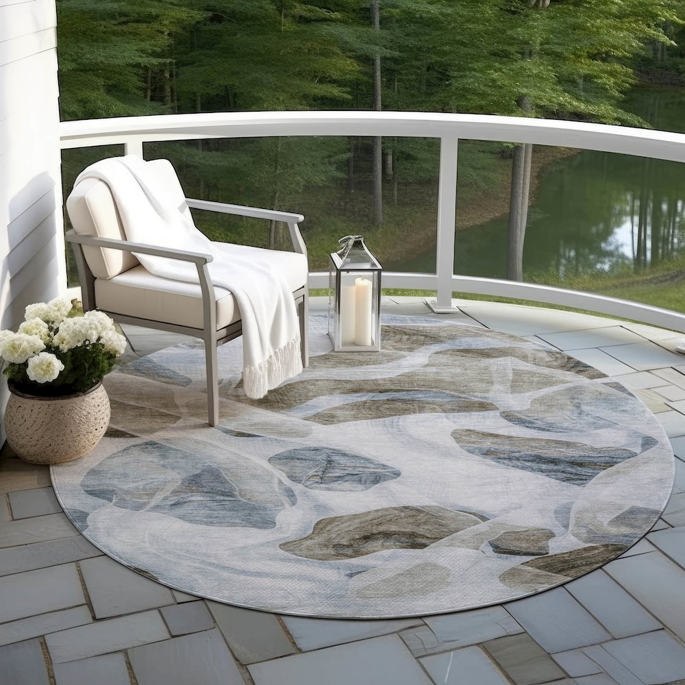 Machine Washable Indoor/Outdoor Chantille Sky 8' x 8' Round Rug. Picture 6