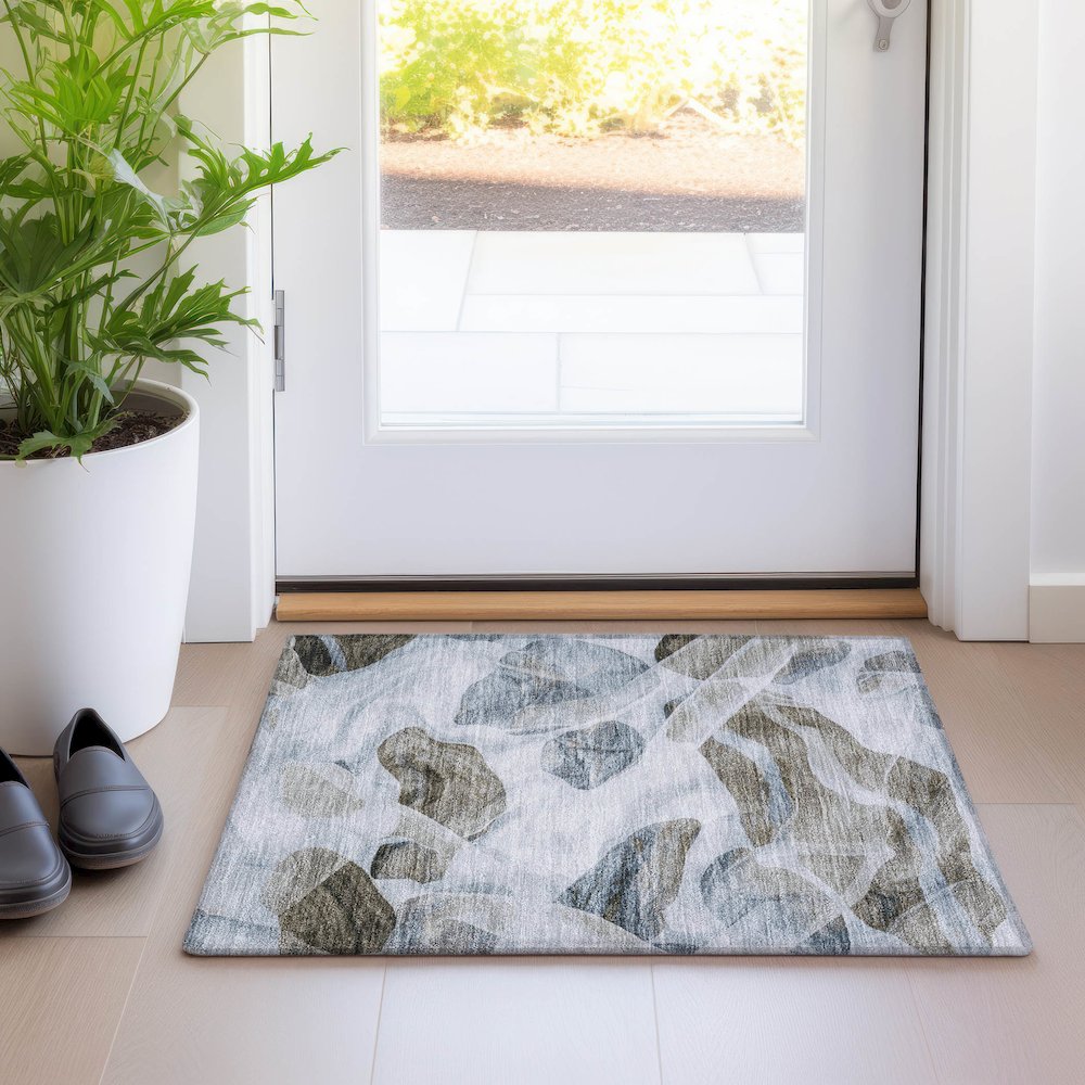 Machine Washable Indoor/Outdoor Chantille Sky 1'8" x 2'6" Rug. Picture 5