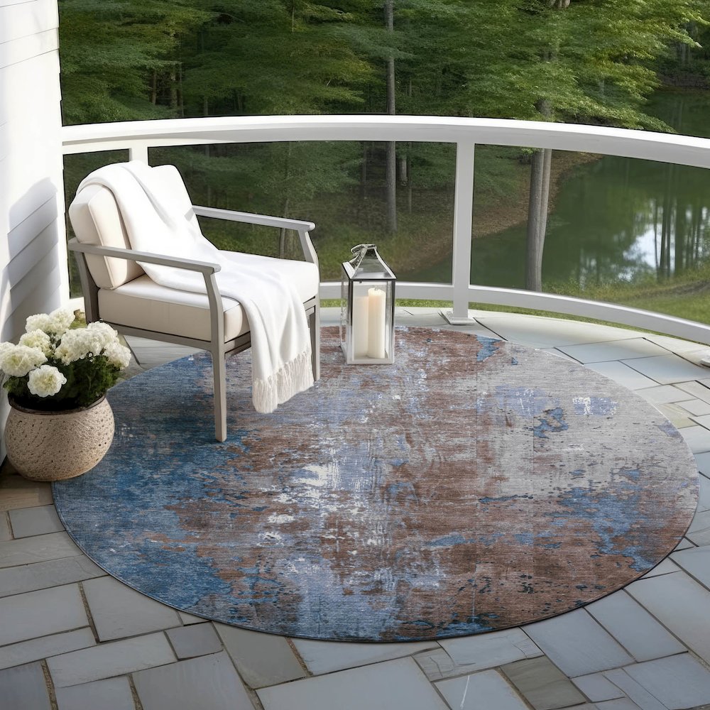 Machine Washable Indoor/Outdoor Chantille Coffee 8' x 8' Round Rug. Picture 6