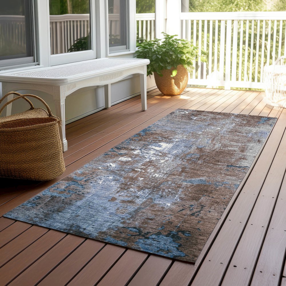 Machine Washable Indoor/Outdoor Chantille Coffee 2'3" x 7'6" Runner Rug. Picture 6