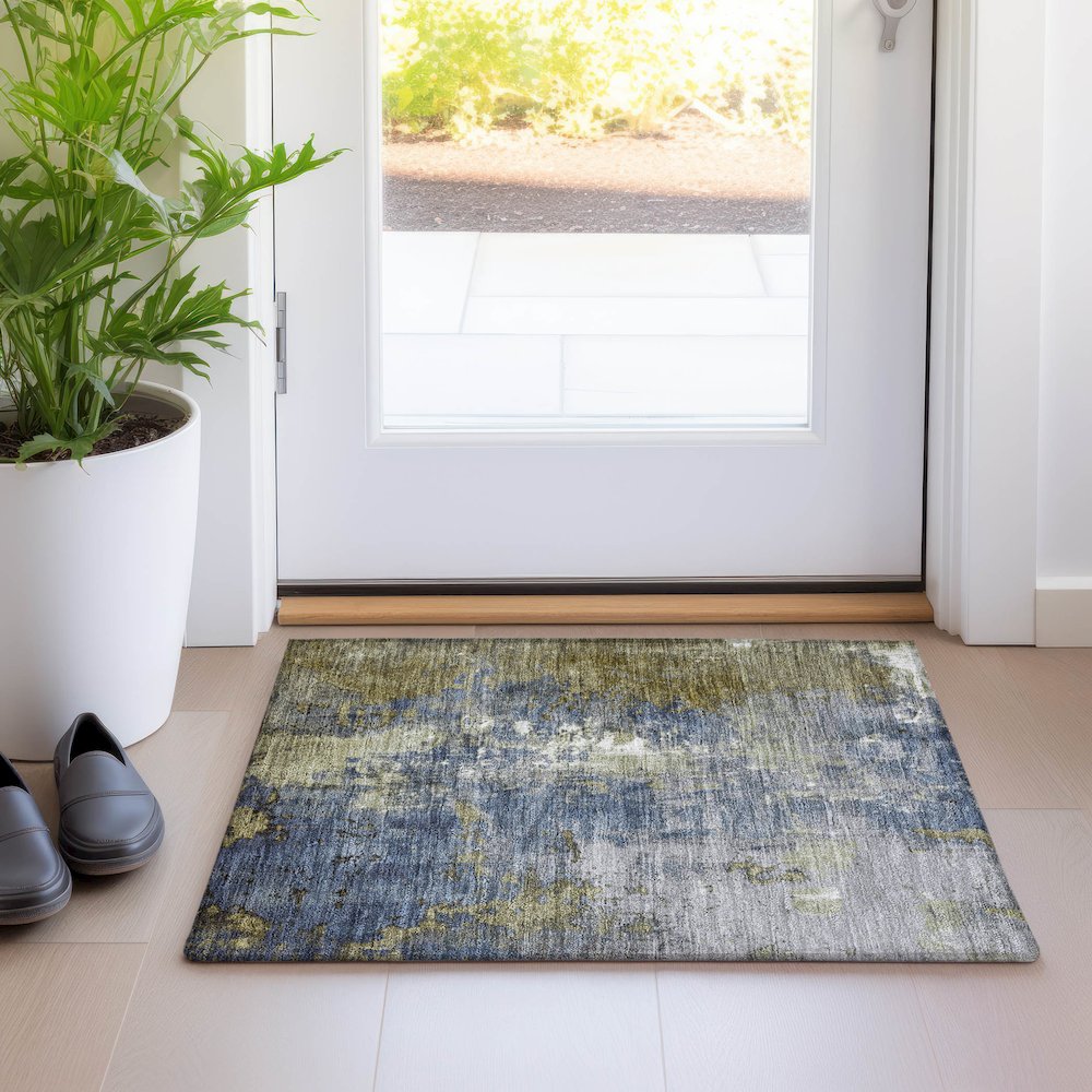 Machine Washable Indoor/Outdoor Chantille Khaki 1'8" x 2'6" Rug. Picture 5