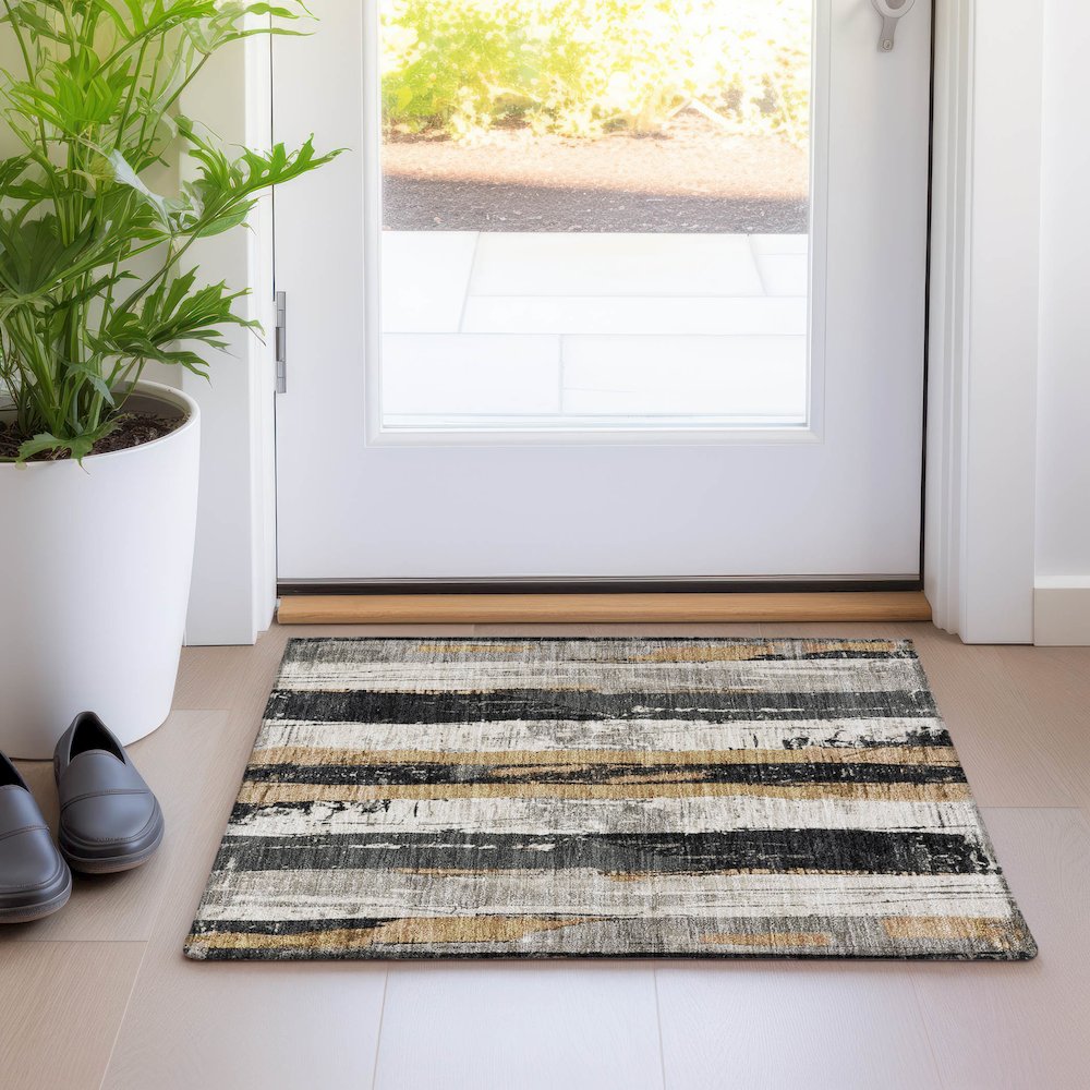 Machine Washable Indoor/Outdoor Chantille Taupe 1'8" x 2'6" Rug. Picture 5