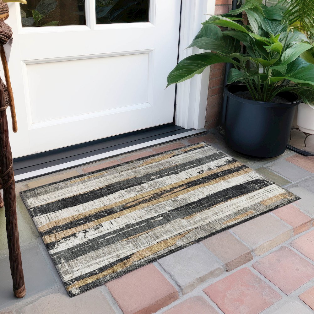 Machine Washable Indoor/Outdoor Chantille Taupe 1'8" x 2'6" Rug. Picture 6
