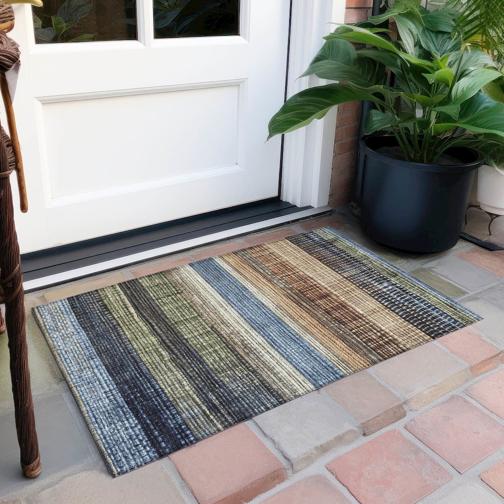 Machine Washable Indoor/Outdoor Chantille Blue 1'8" x 2'6" Rug. Picture 6