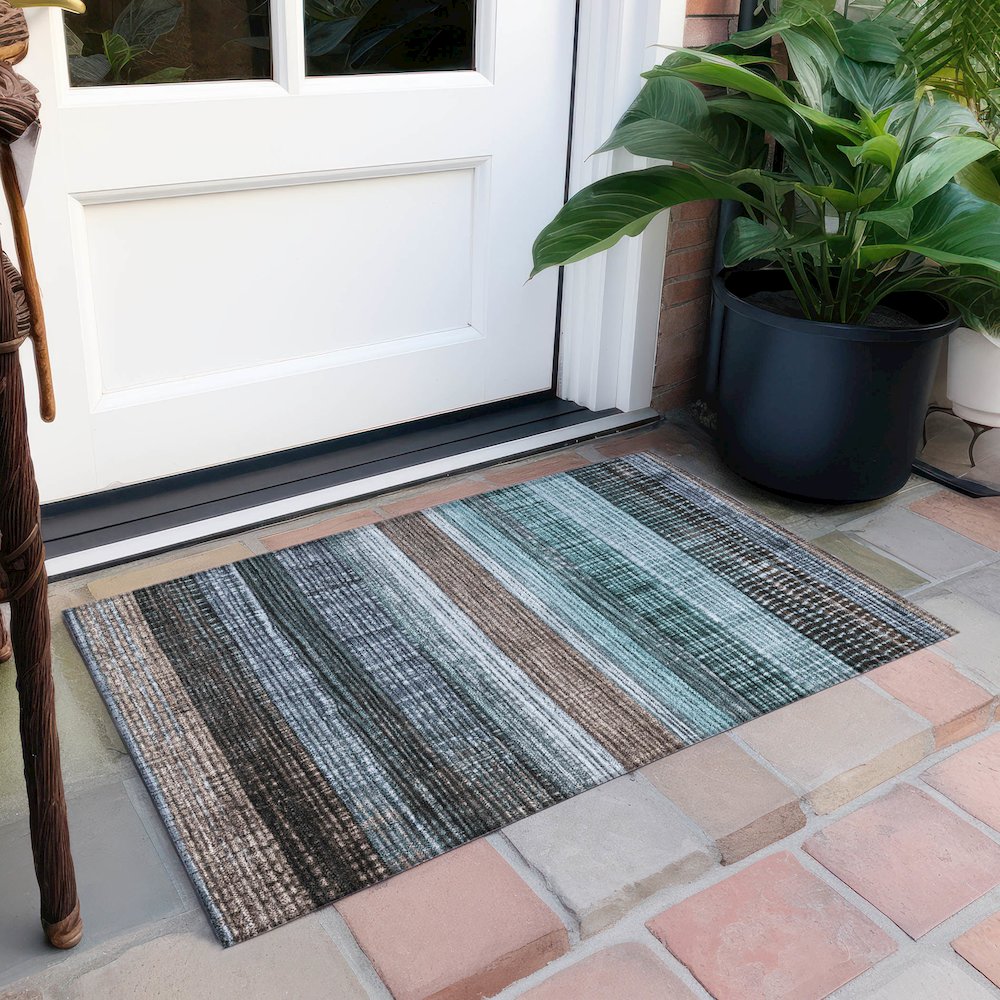 Machine Washable Indoor/Outdoor Chantille Teal 1'8" x 2'6" Rug. Picture 6