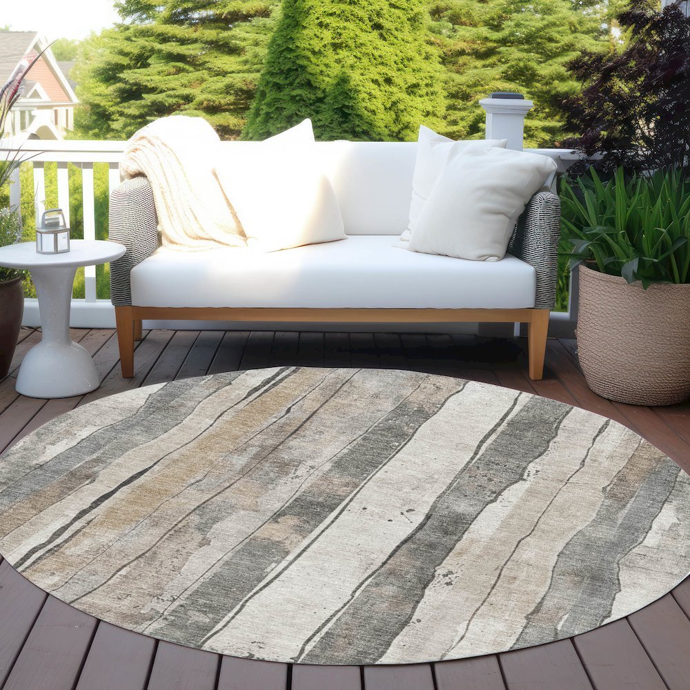 Machine Washable Indoor/Outdoor Chantille Putty 8' x 8' Round Rug. Picture 6