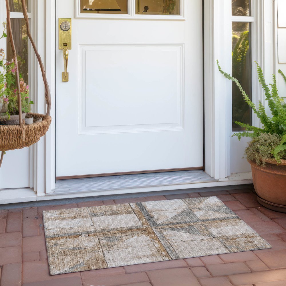 Machine Washable Indoor/Outdoor Chantille Copper 1'8" x 2'6" Rug. Picture 6