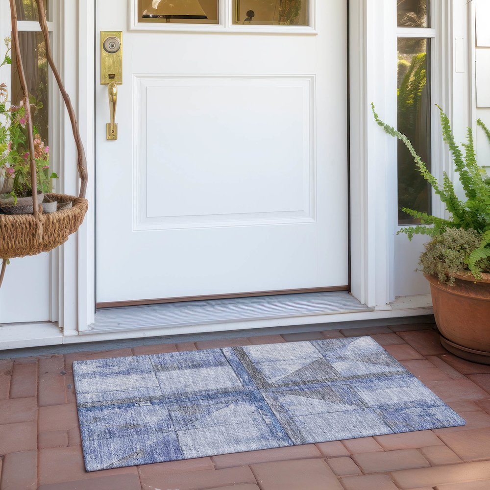 Machine Washable Indoor/Outdoor Chantille Denim 1'8" x 2'6" Rug. Picture 6