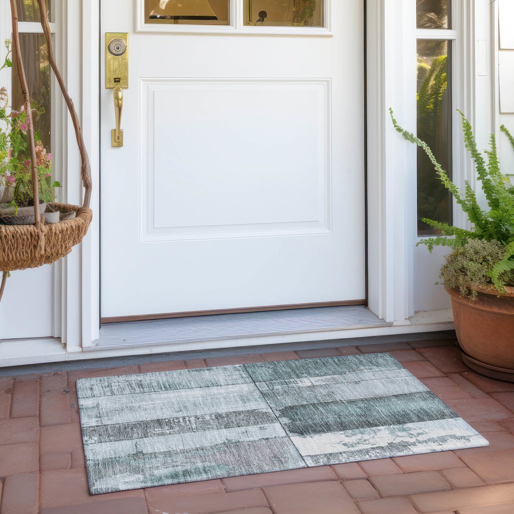 Machine Washable Indoor/Outdoor Chantille Seafoam 1'8" x 2'6" Rug. Picture 6