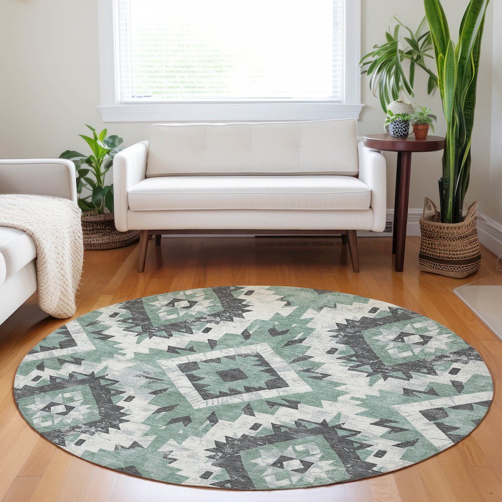 Machine Washable Indoor/Outdoor Chantille Seafoam 8' x 8' Round Rug. Picture 5