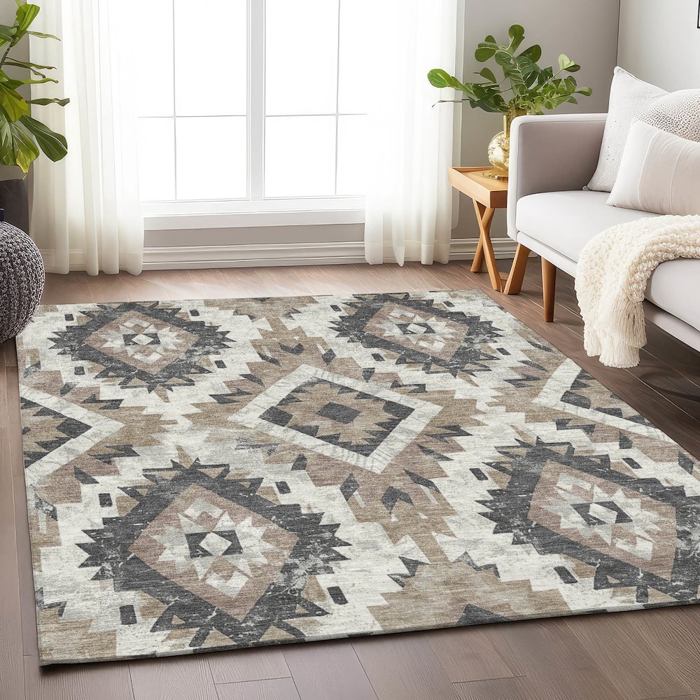 Machine Washable Indoor/Outdoor Chantille Taupe 2'6" x 3'10" Rug. Picture 5
