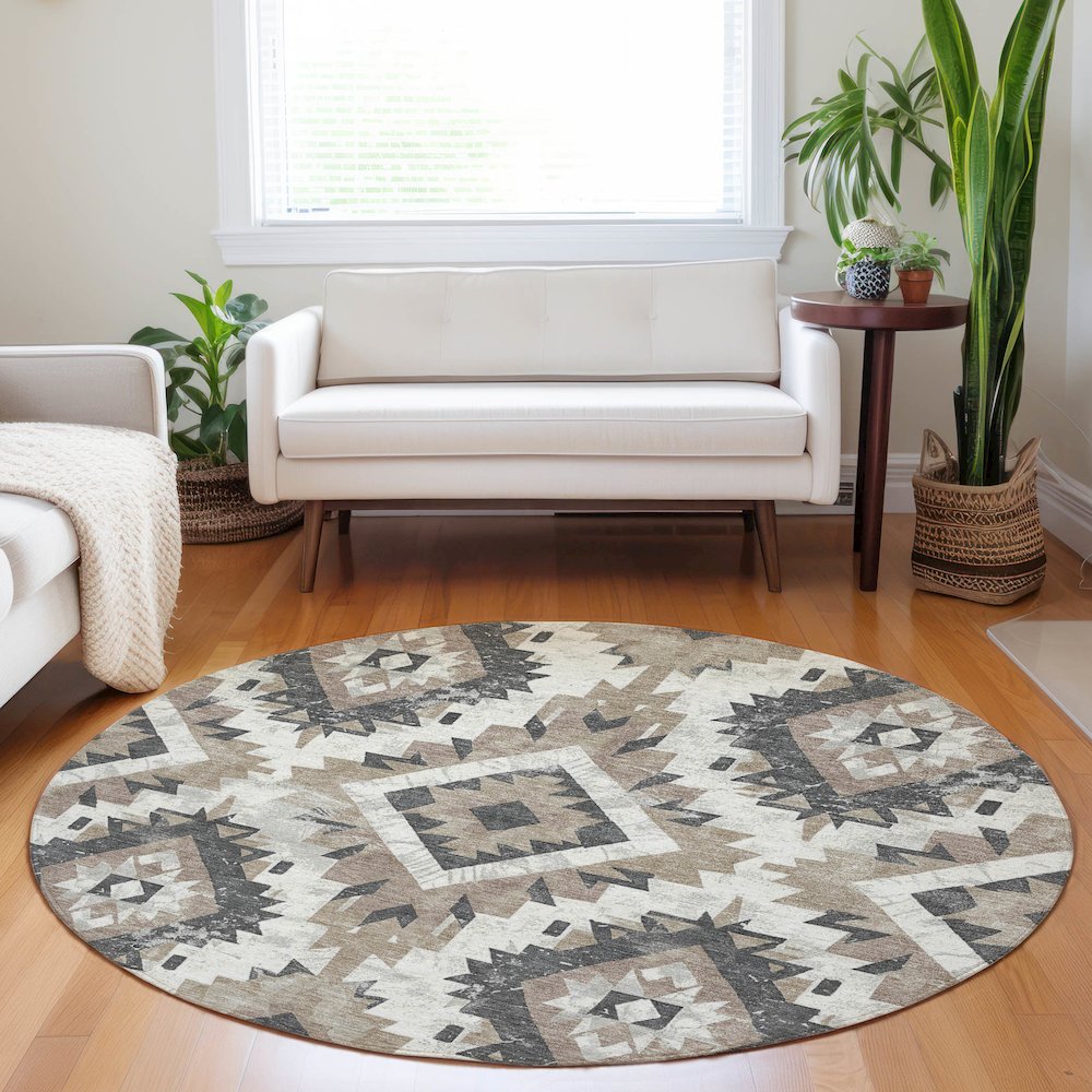 Machine Washable Indoor/Outdoor Chantille Taupe 8' x 8' Round Rug. Picture 5