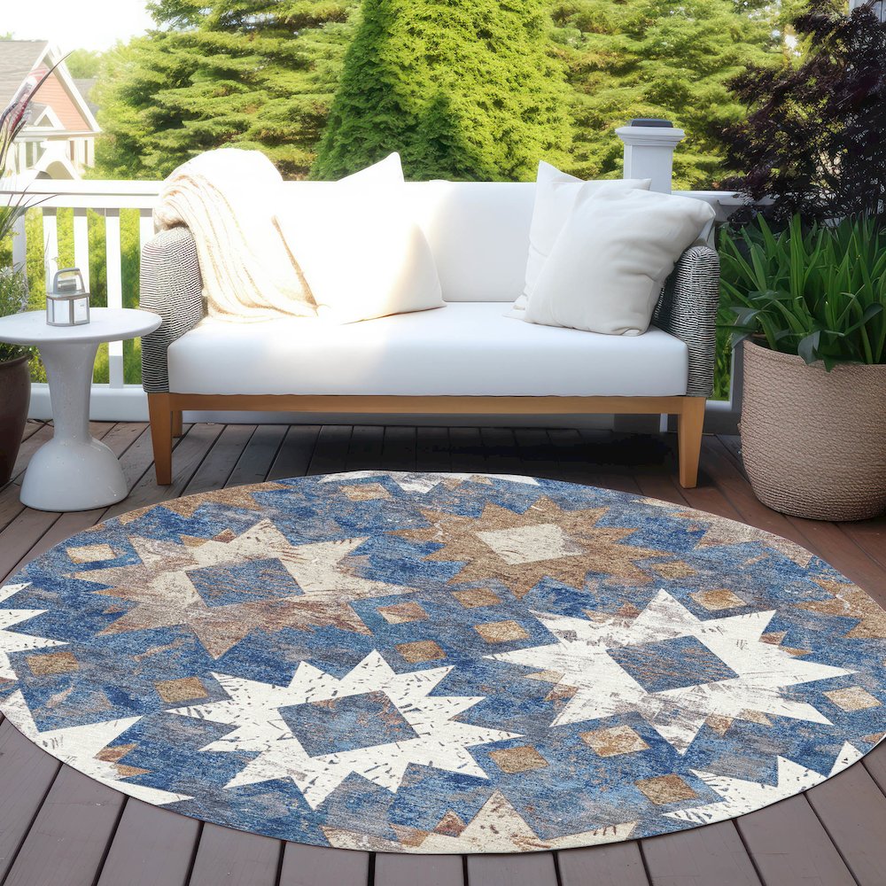Machine Washable Indoor/Outdoor Chantille Blue 8' x 8' Round Rug. Picture 6