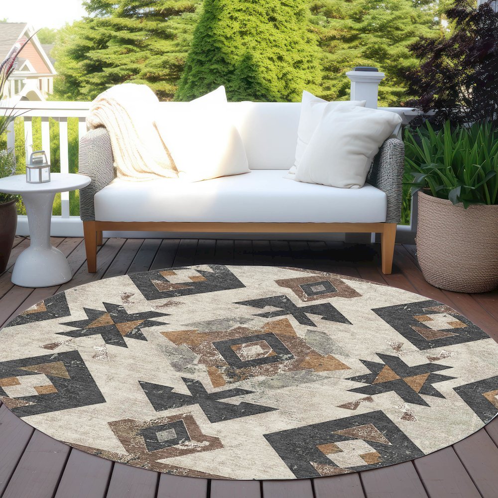 Machine Washable Indoor/Outdoor Chantille Beige 8' x 8' Round Rug. Picture 6
