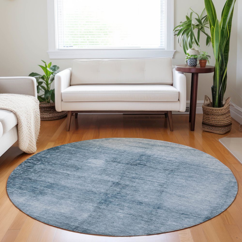 Machine Washable Indoor/Outdoor Chantille Denim 8' x 8' Round Rug. Picture 5
