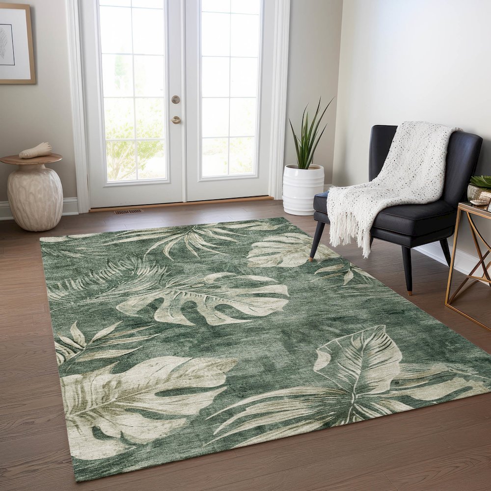 Machine Washable Indoor/Outdoor Chantille Fern 2'6" x 3'10" Rug. Picture 5