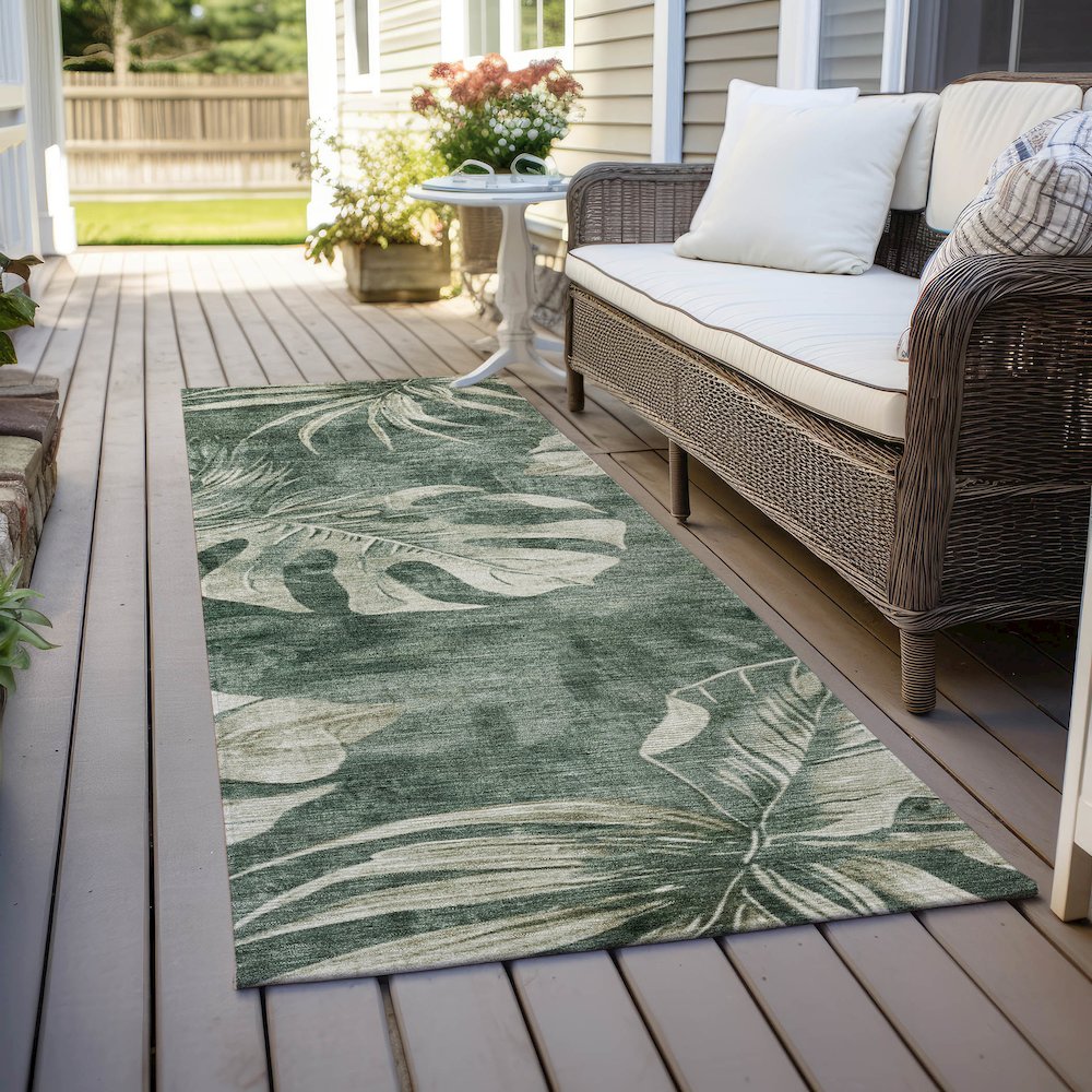 Machine Washable Indoor/Outdoor Chantille Fern 2'3" x 7'6" Runner Rug. Picture 6