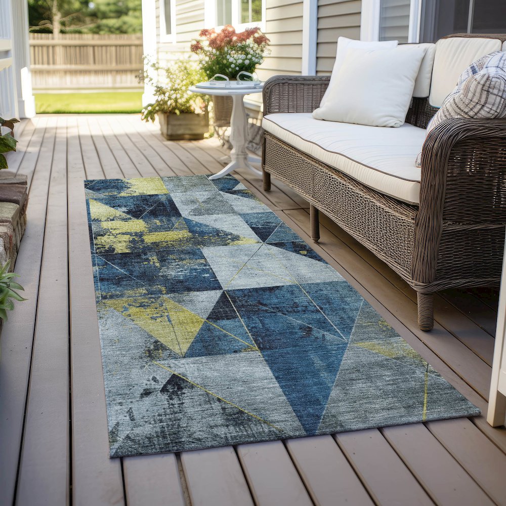 Machine Washable Indoor/Outdoor Chantille Navy 2'3" x 7'6" Runner Rug. Picture 6