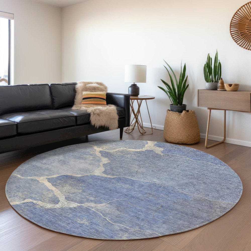 Machine Washable Indoor/Outdoor Chantille Denim 8' x 8' Round Rug. Picture 5