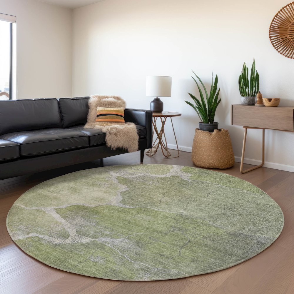 Machine Washable Indoor/Outdoor Chantille Green 8' x 8' Round Rug. Picture 5