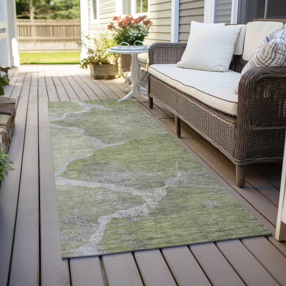 Machine Washable Indoor/Outdoor Chantille Green 2'3" x 7'6" Runner Rug. Picture 6