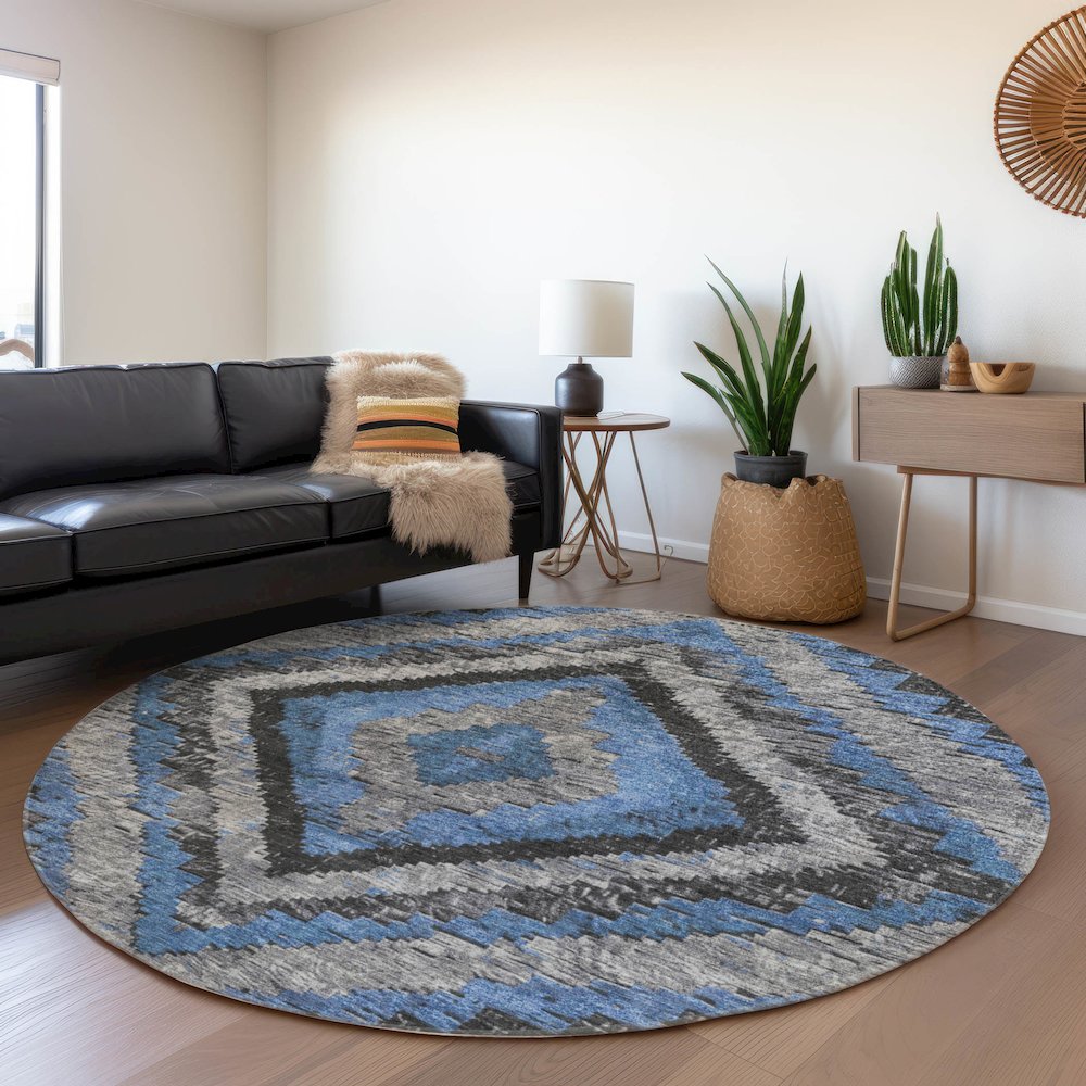 Machine Washable Indoor/Outdoor Chantille Blue 8' x 8' Round Rug. Picture 5