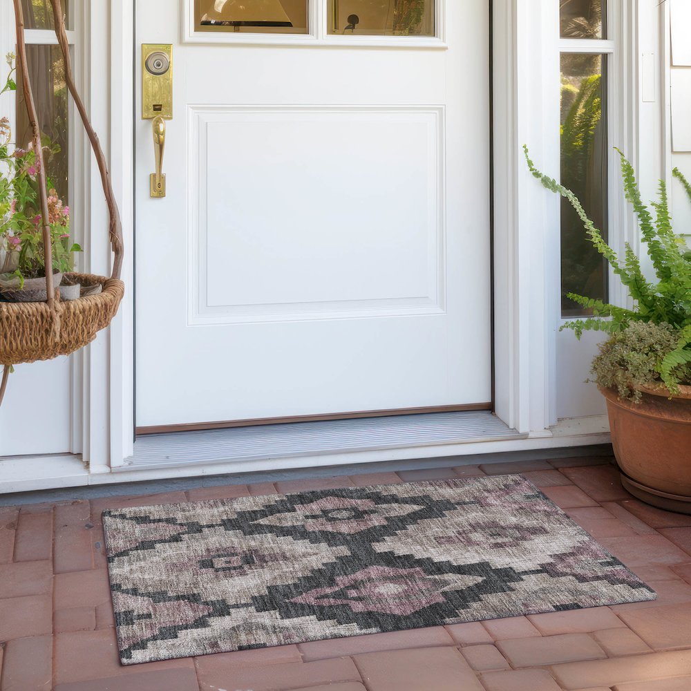 Machine Washable Indoor/Outdoor Chantille Taupe 1'8" x 2'6" Rug. Picture 6