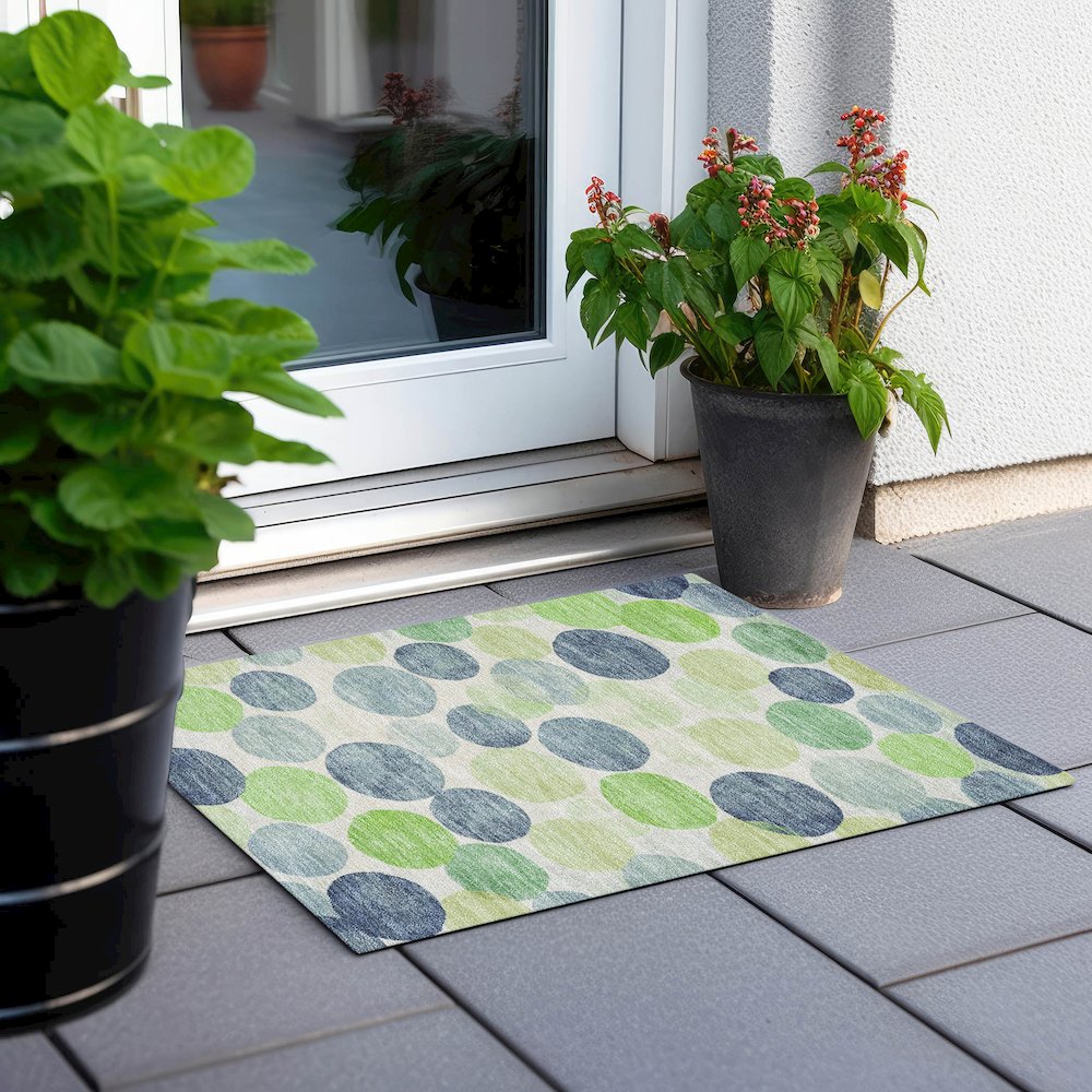 Machine Washable Indoor/Outdoor Chantille Navy 1'8" x 2'6" Rug. Picture 6
