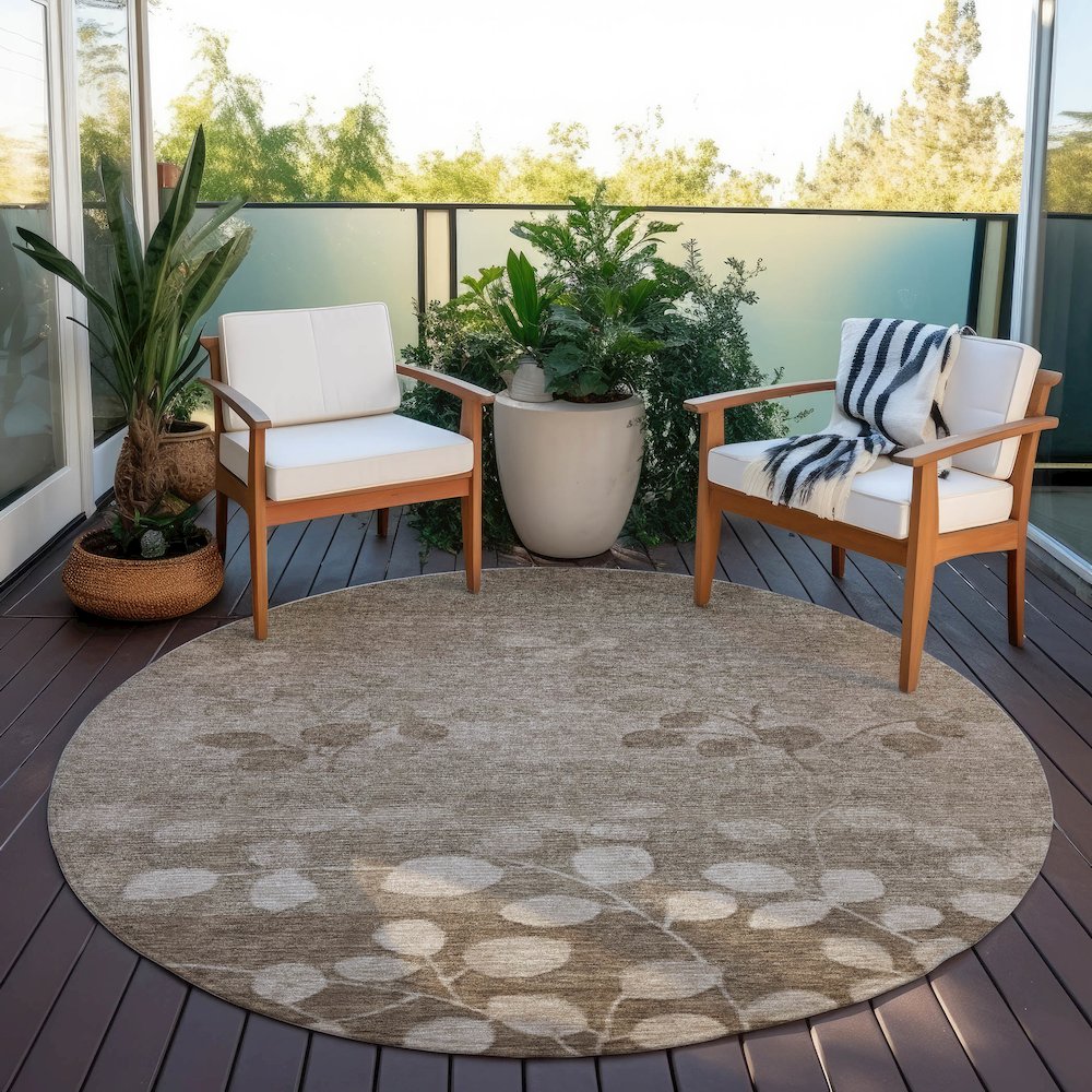 Machine Washable Indoor/Outdoor Chantille Taupe 8' x 8' Round Rug. Picture 6