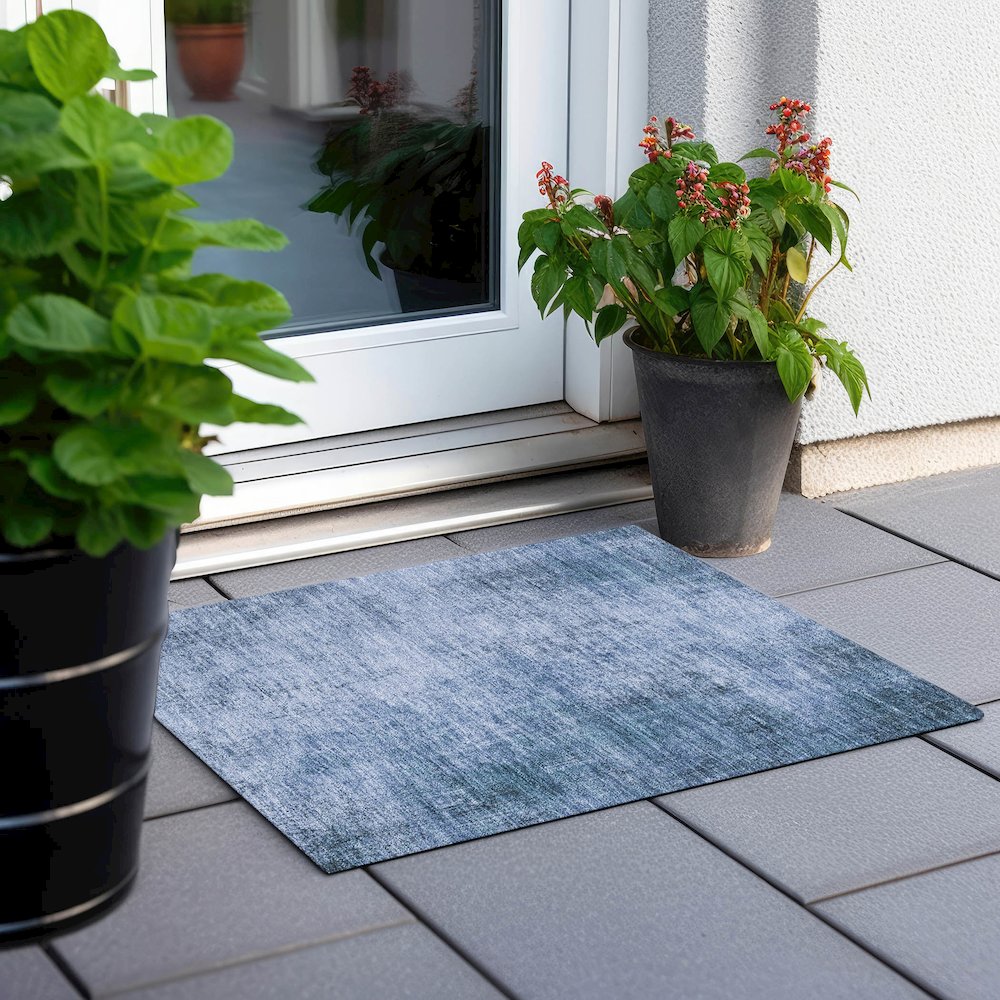 Machine Washable Indoor/Outdoor Chantille Blue 1'8" x 2'6" Rug. Picture 6