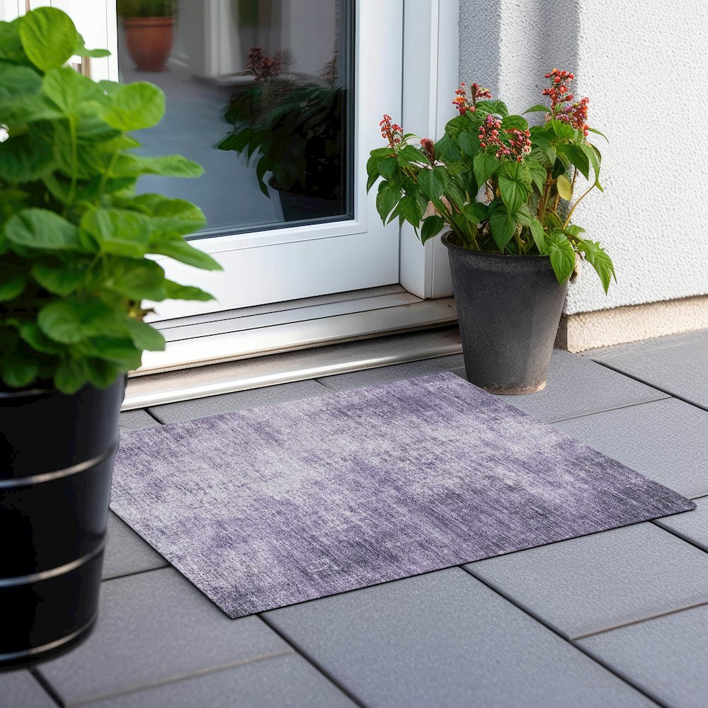 Machine Washable Indoor/Outdoor Chantille Lavender 1'8" x 2'6" Rug. Picture 6