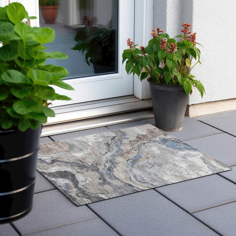 Machine Washable Indoor/Outdoor Chantille Taupe 1'8" x 2'6" Rug. Picture 6