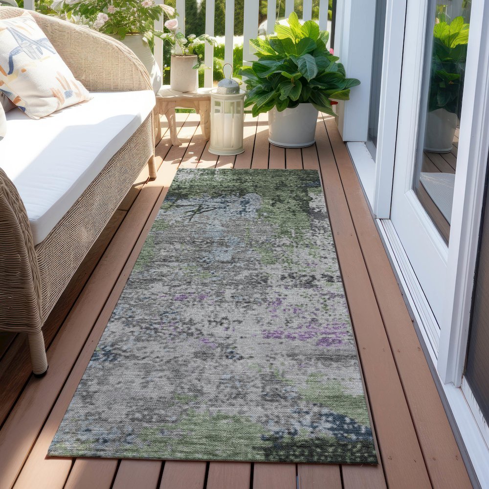 Machine Washable Indoor/Outdoor Chantille Fern 2'3" x 7'6" Runner Rug. Picture 6