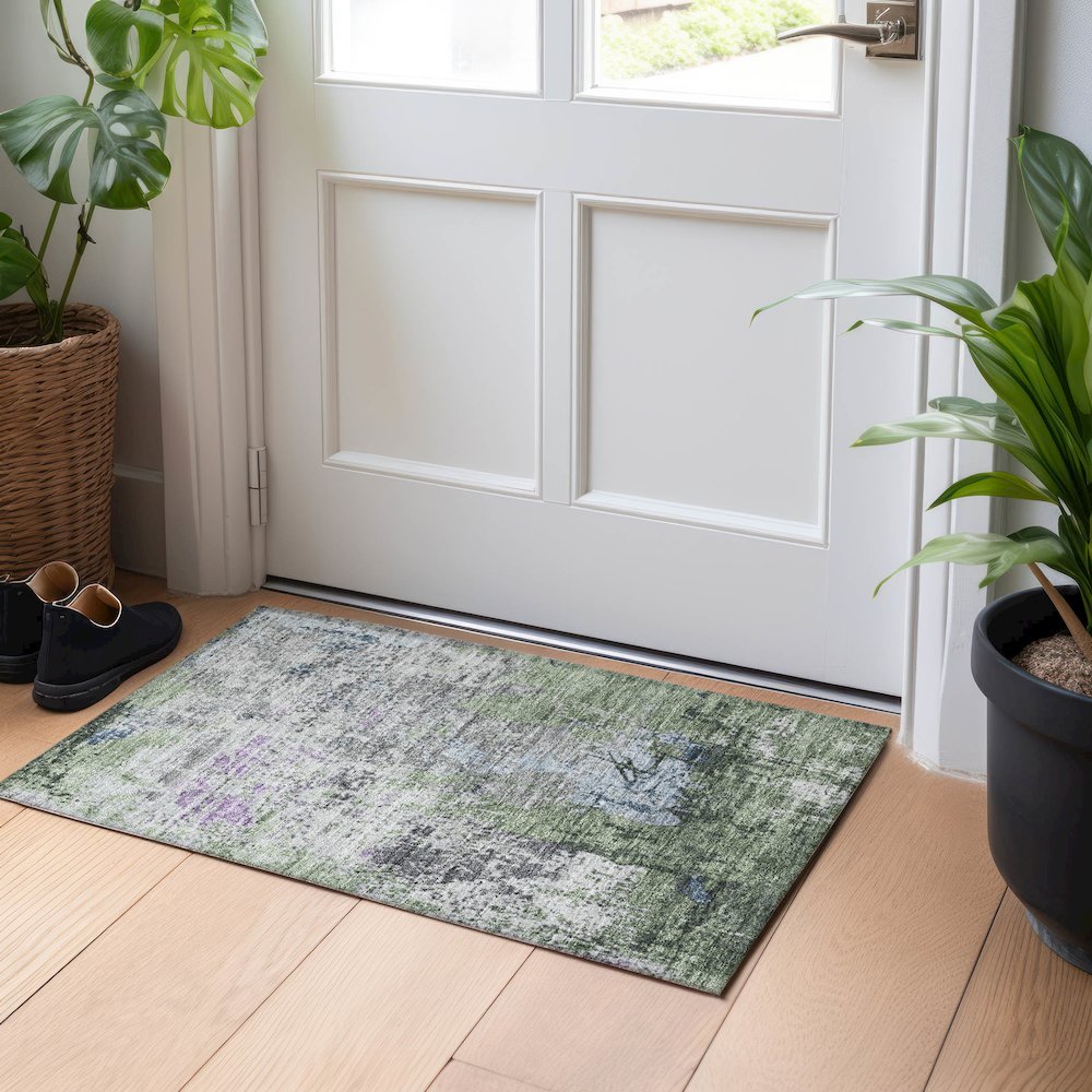 Machine Washable Indoor/Outdoor Chantille Fern 1'8" x 2'6" Rug. Picture 5