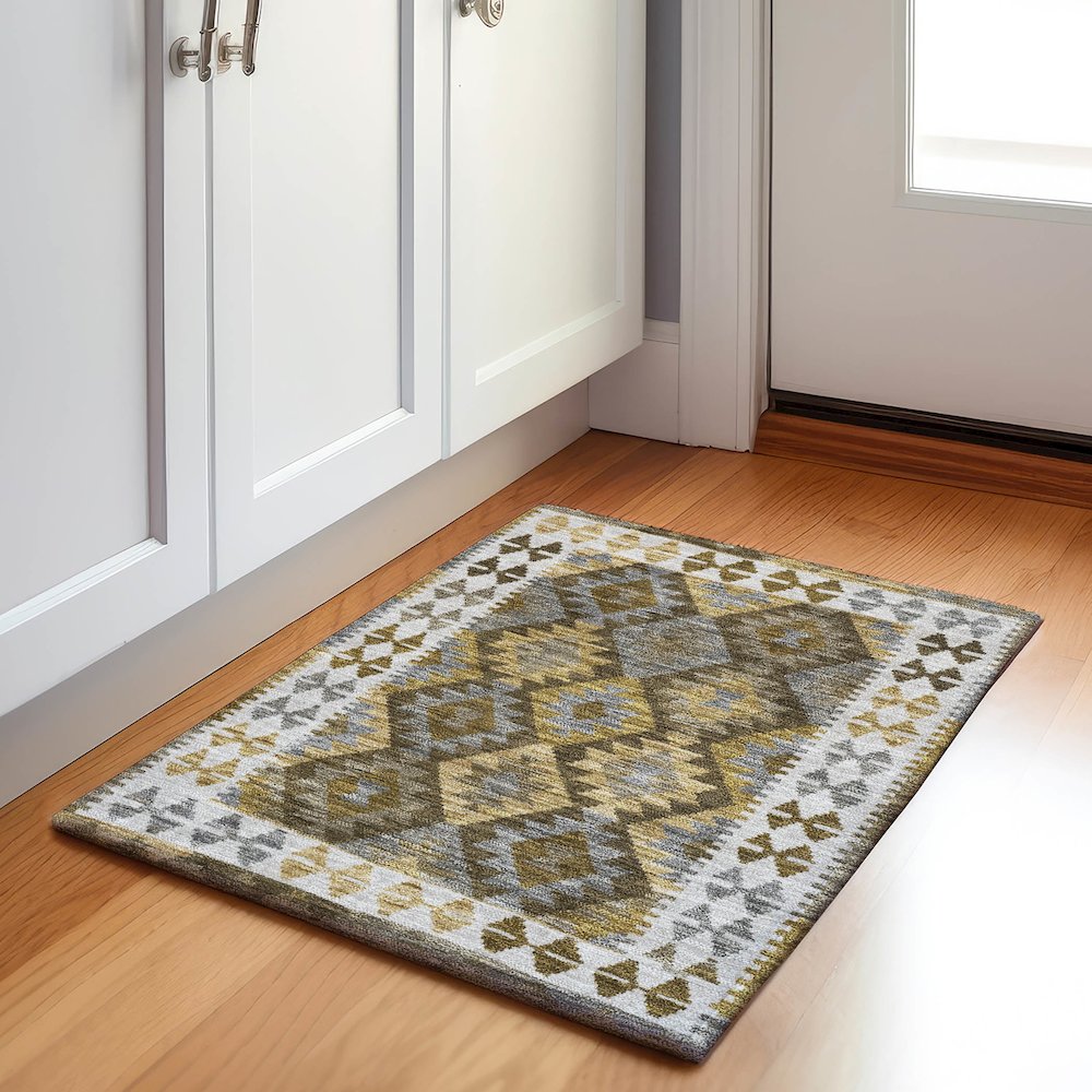 Machine Washable Indoor/Outdoor Chantille Brown 1'8" x 2'6" Rug. Picture 5