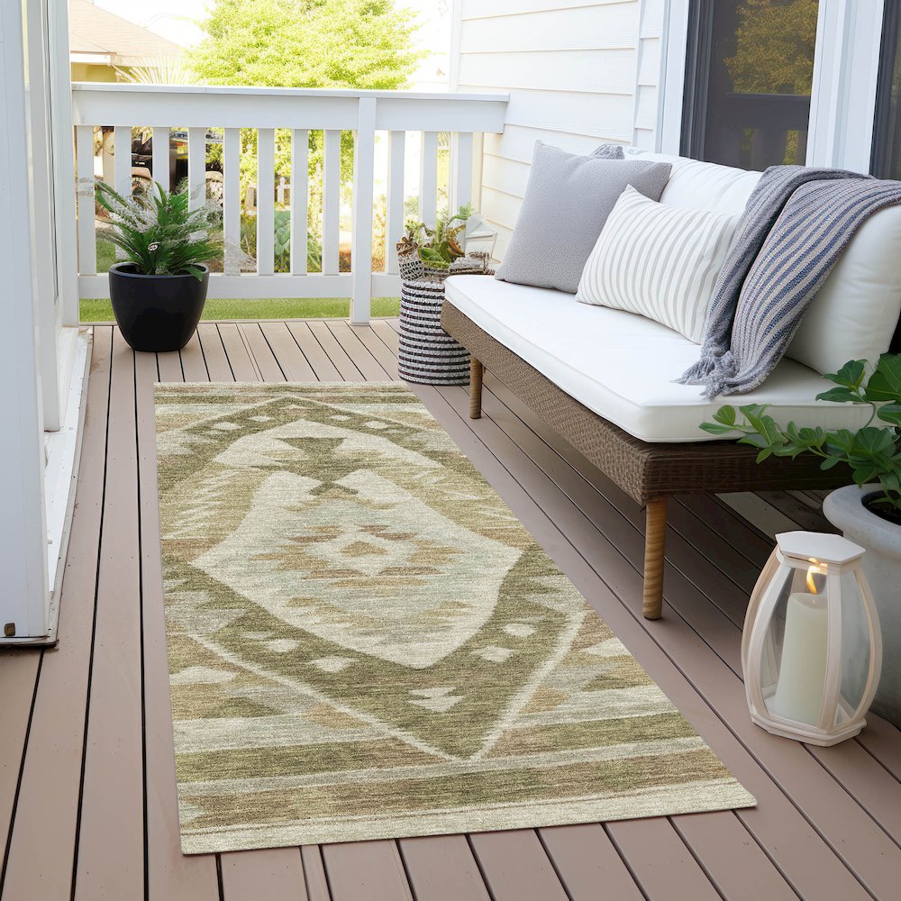 Machine Washable Indoor/Outdoor Chantille Linen 2'3" x 7'6" Runner Rug. Picture 6