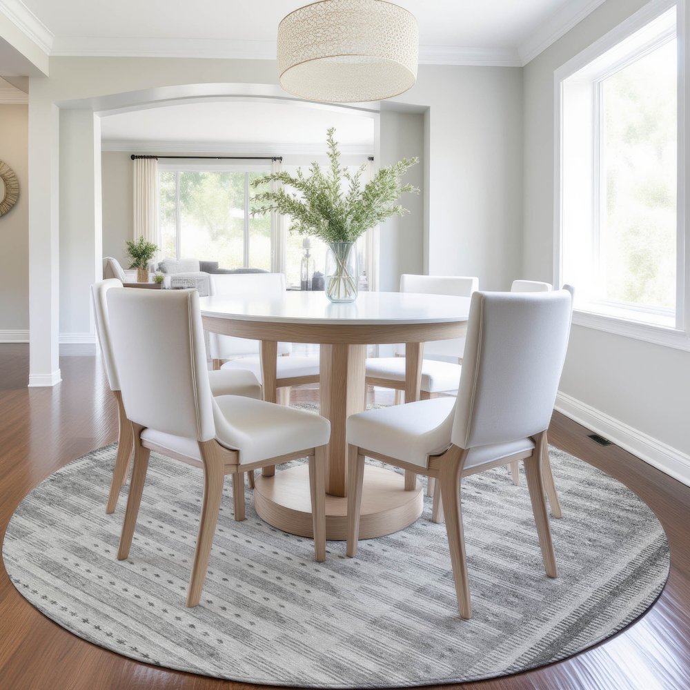 Machine Washable Indoor/Outdoor Chantille Gray 8' x 8' Round Rug. Picture 5