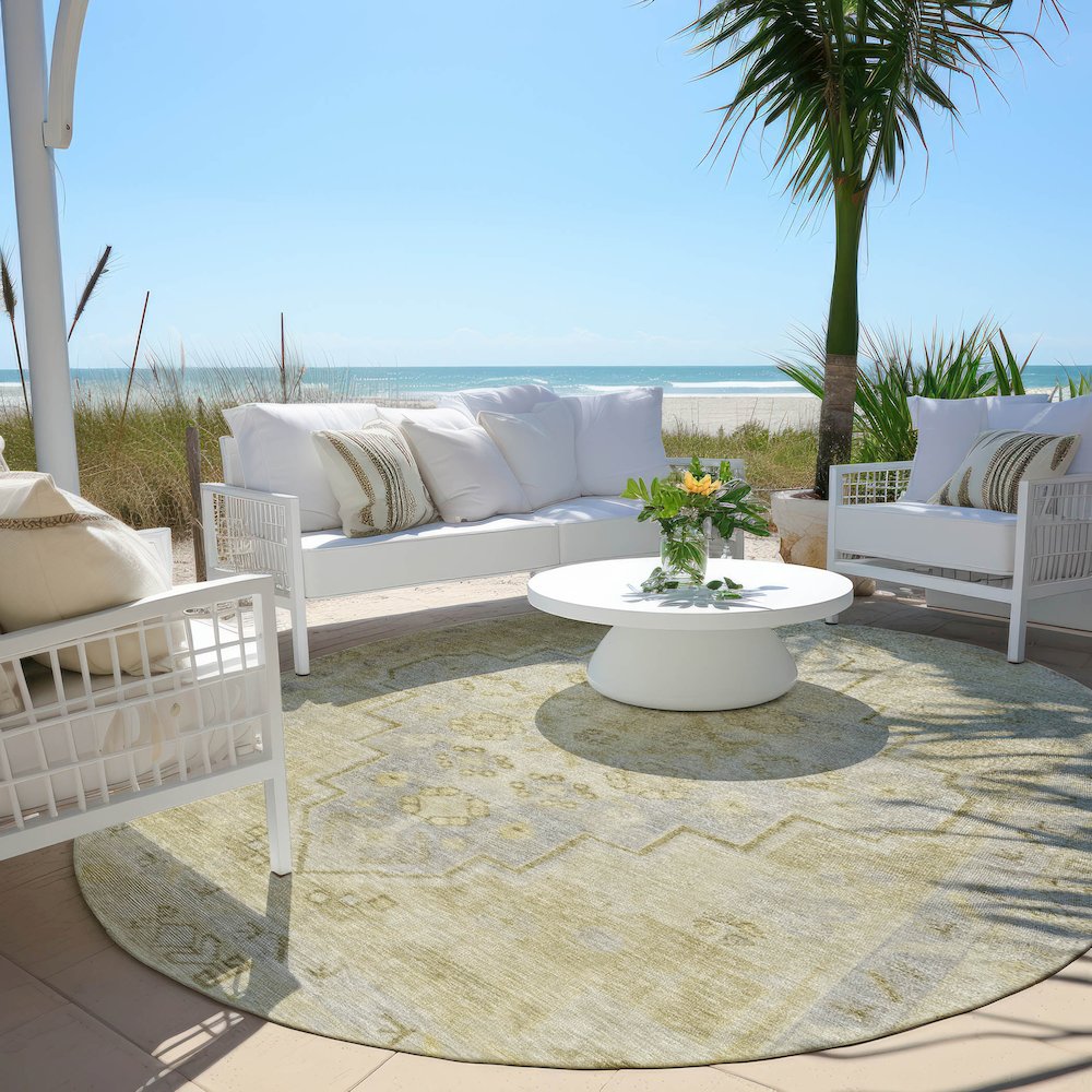 Machine Washable Indoor/Outdoor Chantille Gold 8' x 8' Round Rug. Picture 6